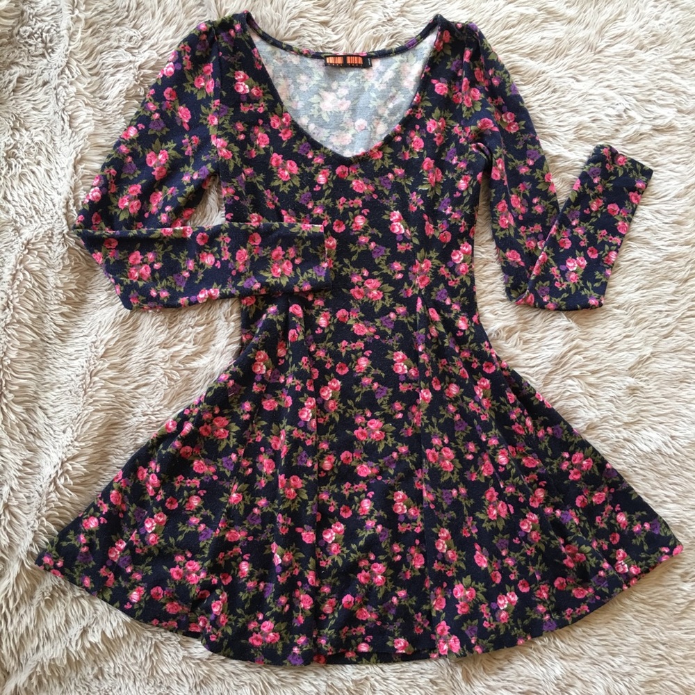 🌿 love tree dress - floral long sleeve cute